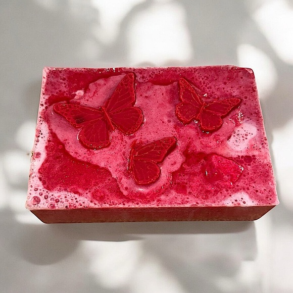 Cherry apple SOAP Handmade 3x2in 6oz 3D butterfly’s shea butter & SHIMMER - Picture 1 of 3
